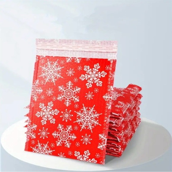 10 BUBBLE MAILERS & 10 STICKERS RED SNOWFLAKE approx 8”x12” SELF- ADHESIVE - Picture 10 of 10